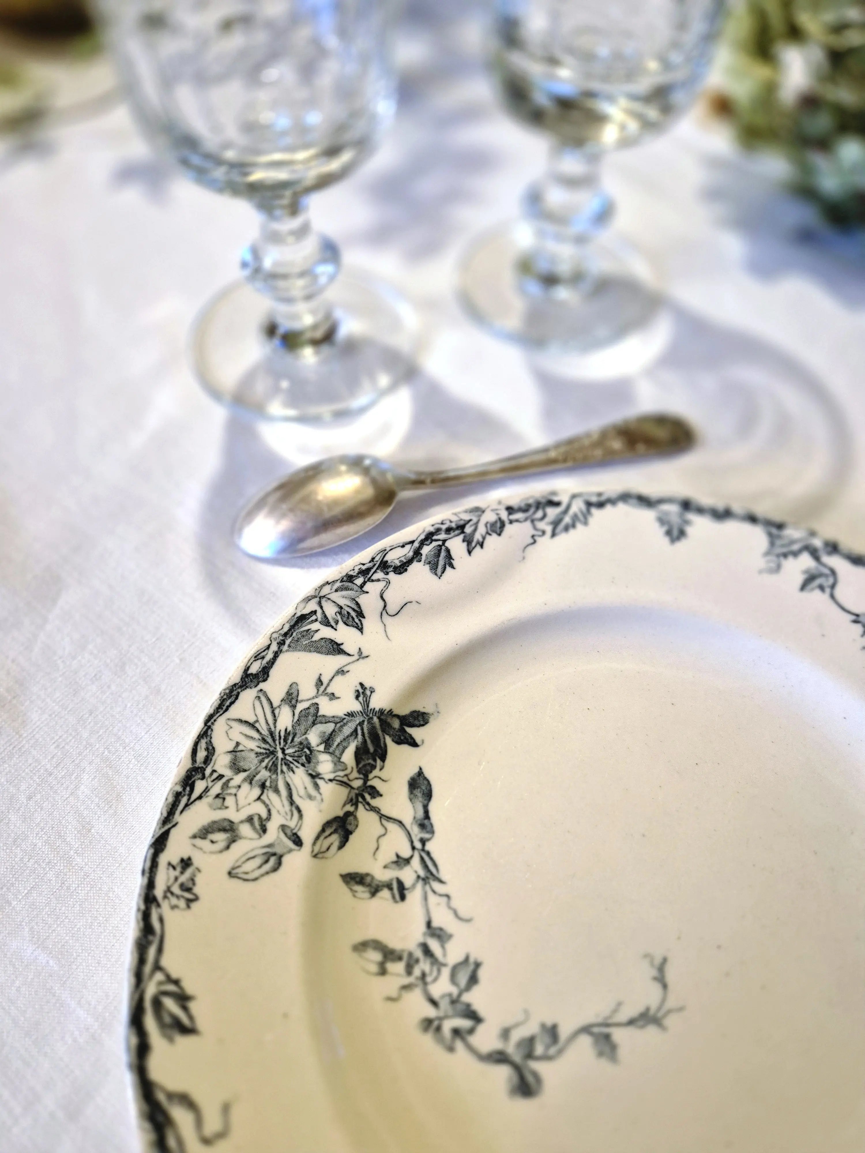 Assiettes-anciennes Little Harmonie