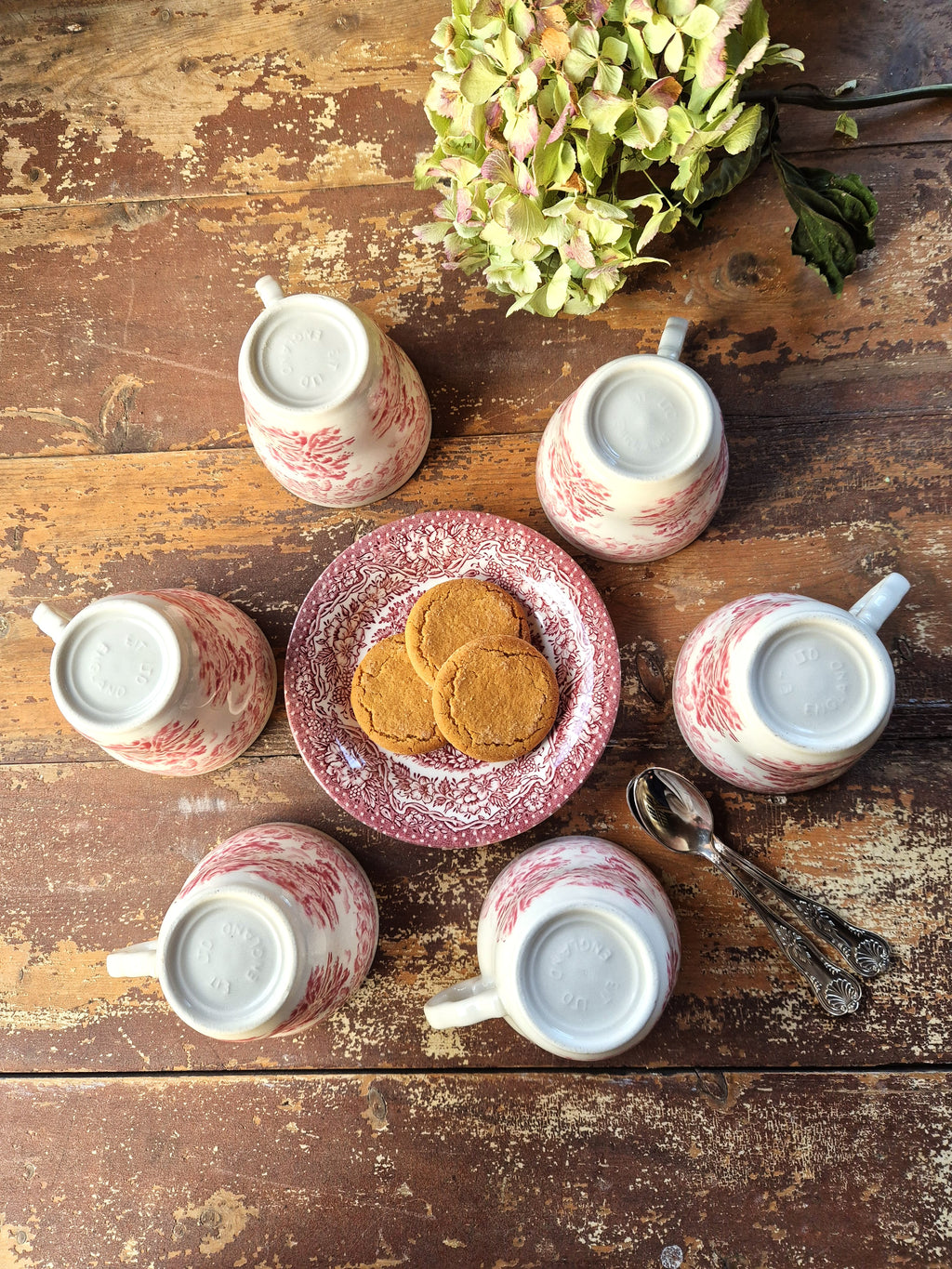 Service à thé en faïence anglaise