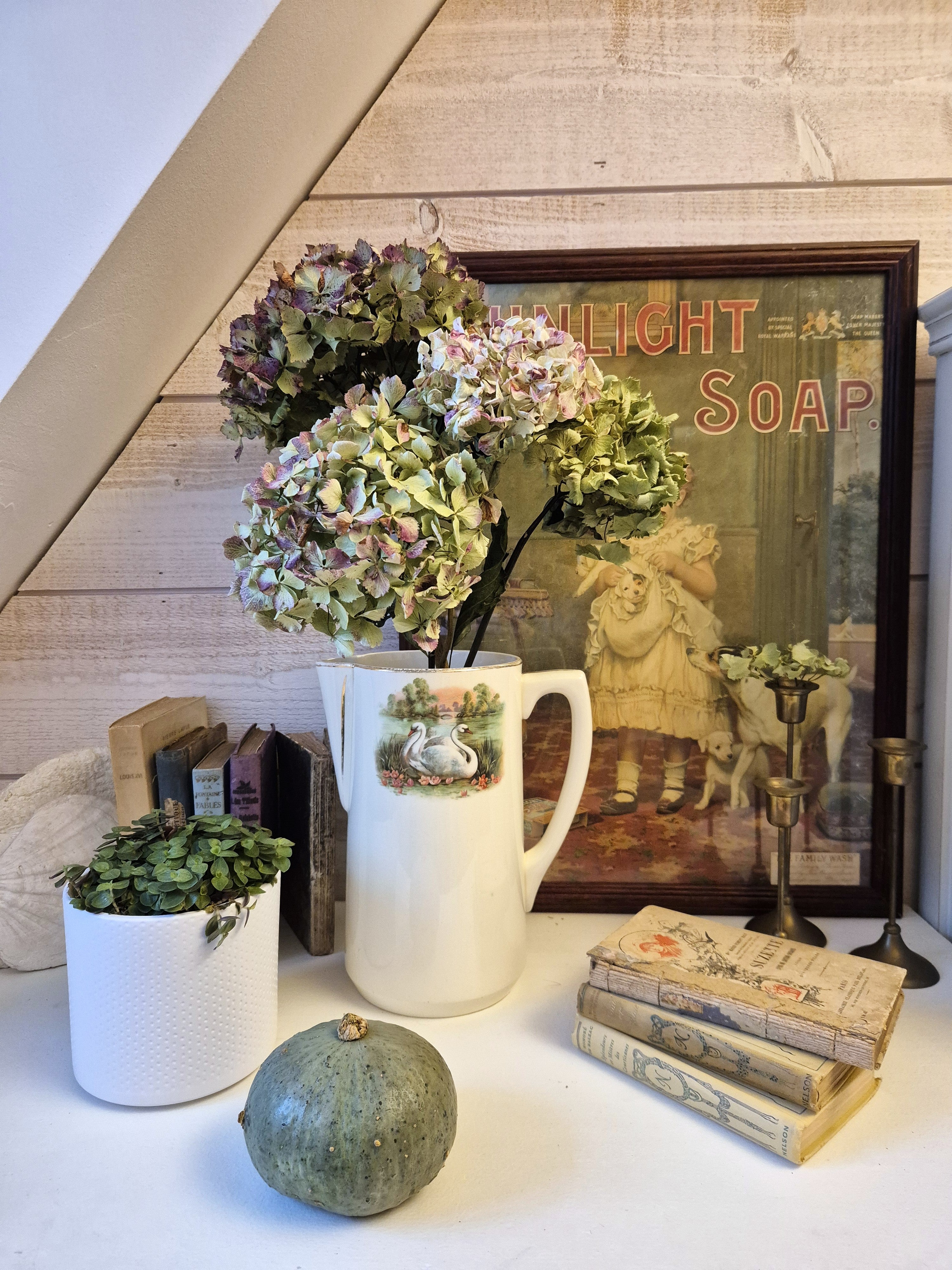 Grand pichet vintage motif Cygnes