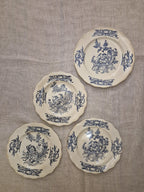 Ensemble de 4 assiettes patinées en Terre de fer