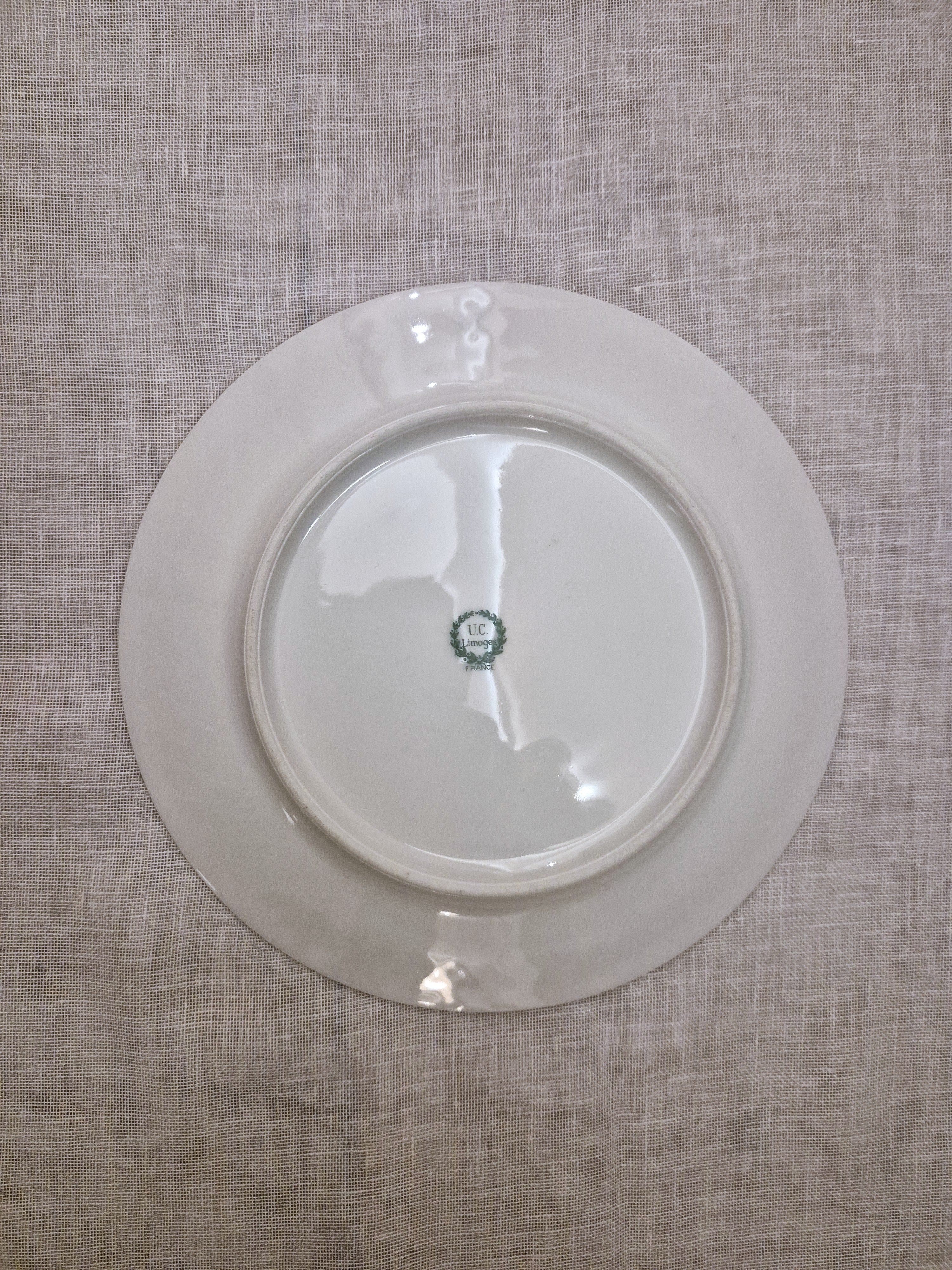 Assiette vintage en porcelaine de Limoges