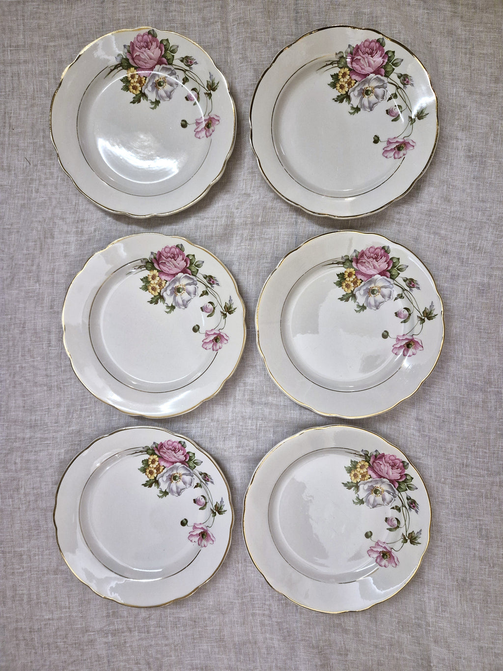 Ensemble d'assiettes vintage Digoin en porcelaine opaque