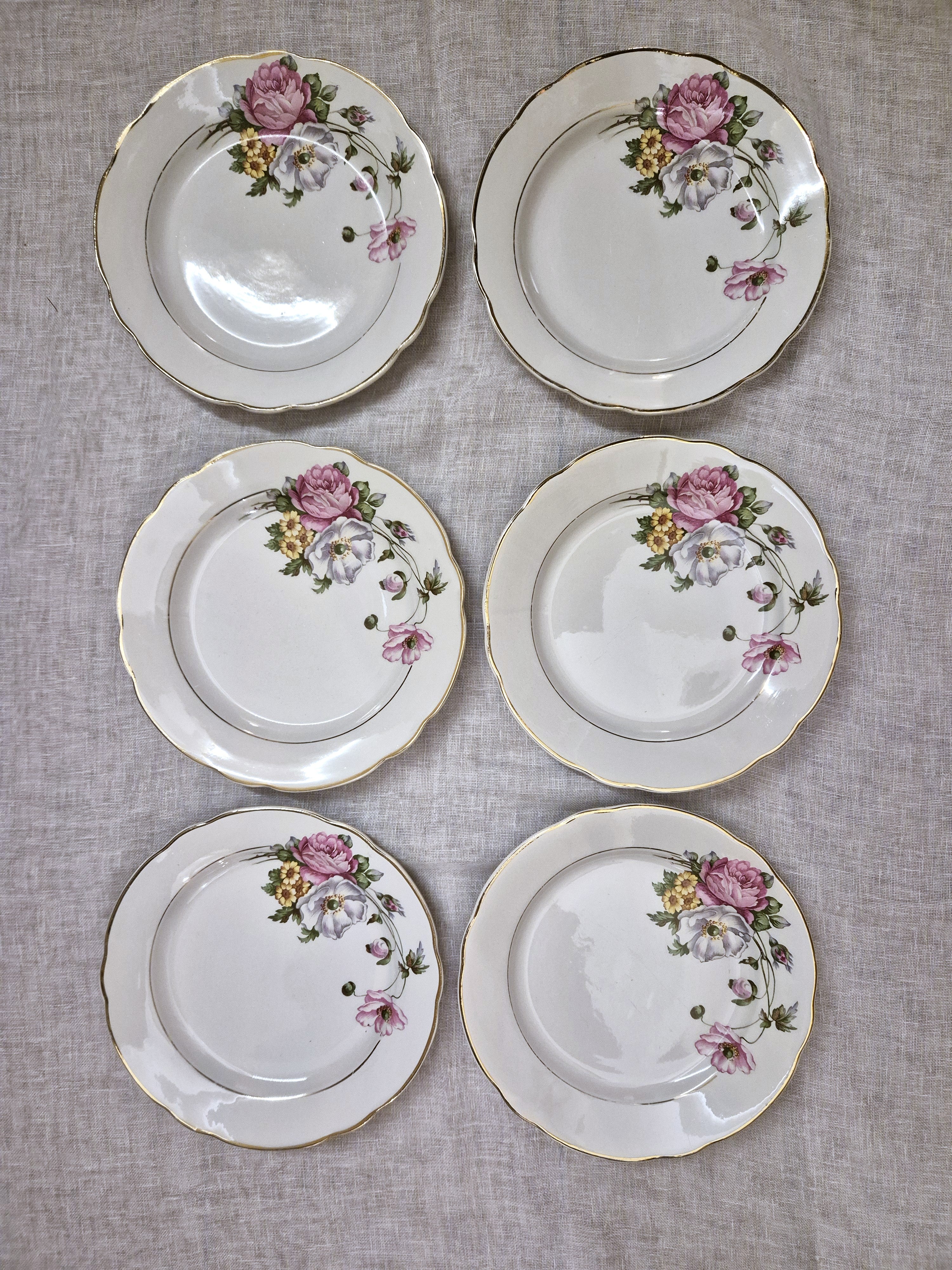 Ensemble d'assiettes vintage Digoin en porcelaine opaque