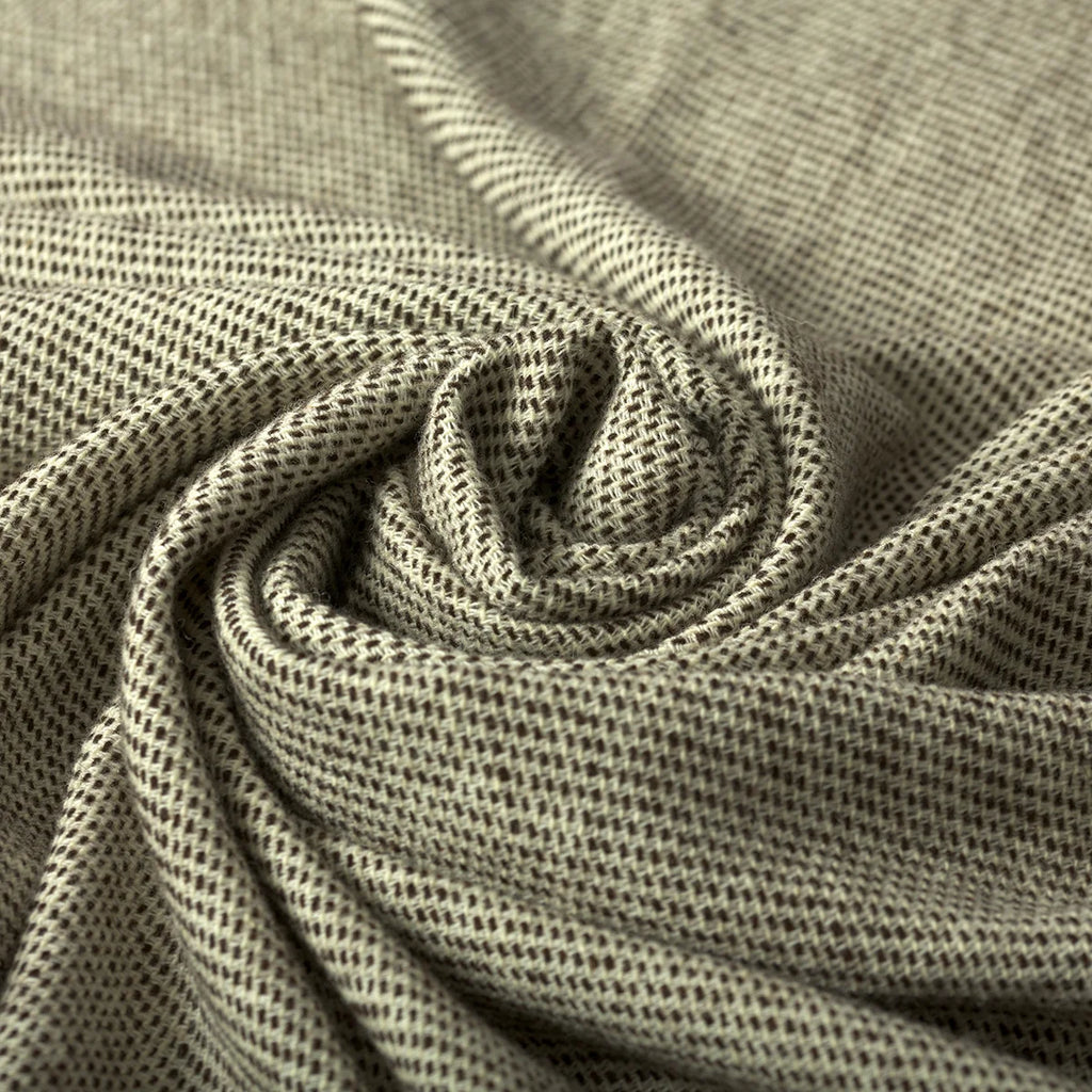 Plaid noir et blanc à franges en laine