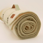 Plaid Blanc en laine vierge, finition Vert Lichen