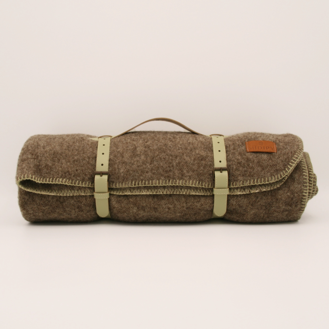 Plaid Gris chiné en laine vierge, finition Vert Lichen