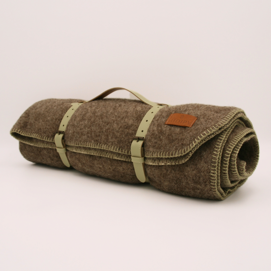 Plaid Gris chiné en laine vierge, finition Vert Lichen