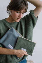 Petite pochette coton bio Vert Câpre Les Pensionnaires