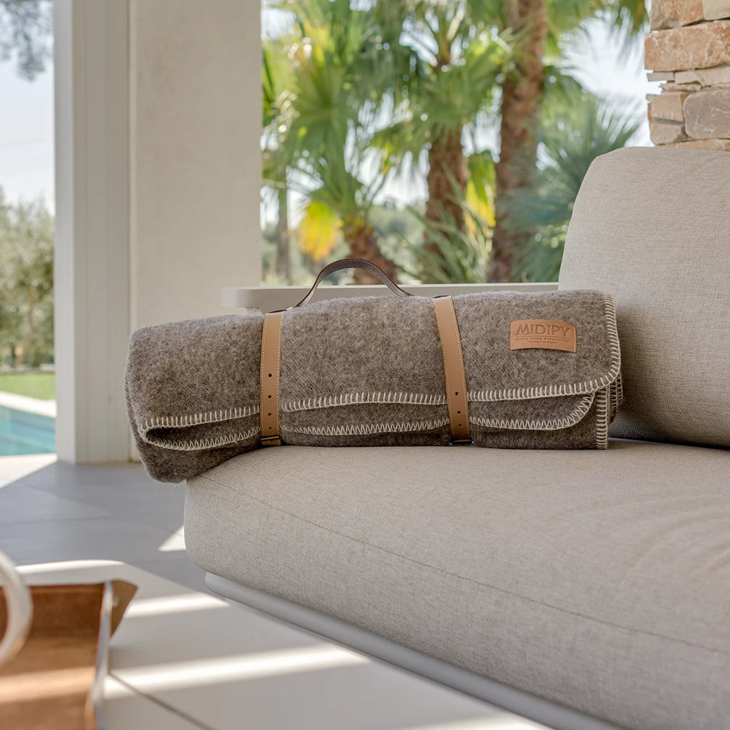 Plaid Gris chiné en laine vierge, finition Ivoire