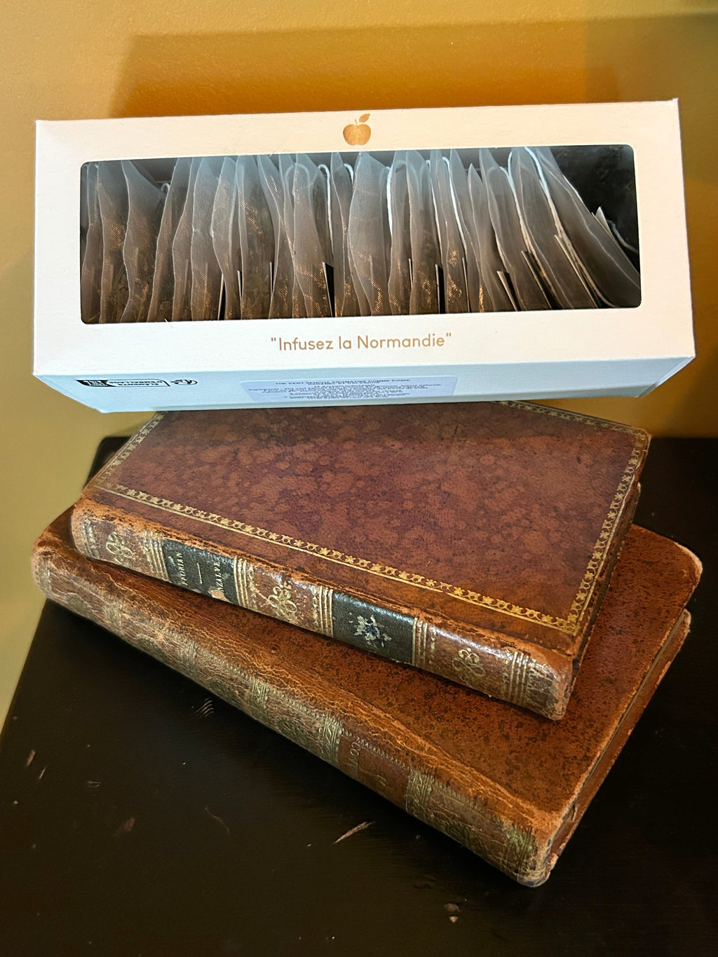 Coffret Infusettes Thé Vert Pomme Poire Caramel Calvados Flore Norman